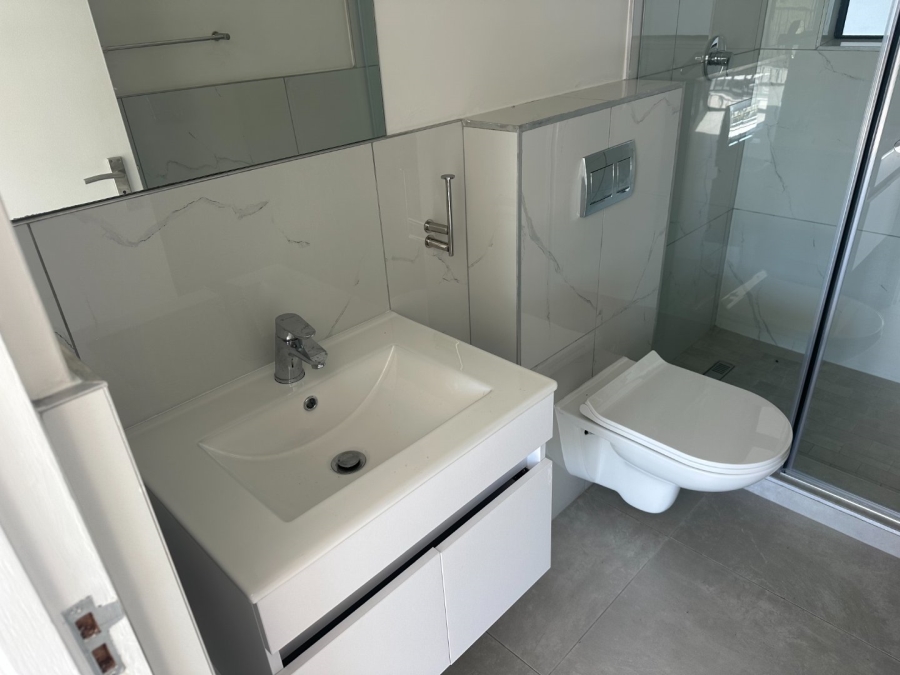2 Bedroom Property for Sale in Flamingo Vlei Western Cape
